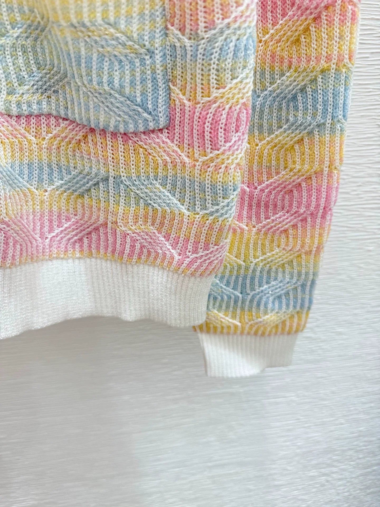 25fw Rainbow striped knitted cardigan