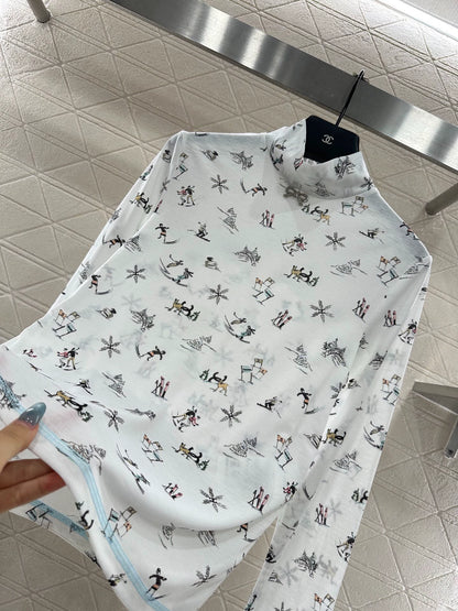 Slim fit ski print high neck top