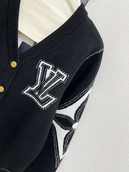 25fw Sleeve contrasting logo V-neck cardigan