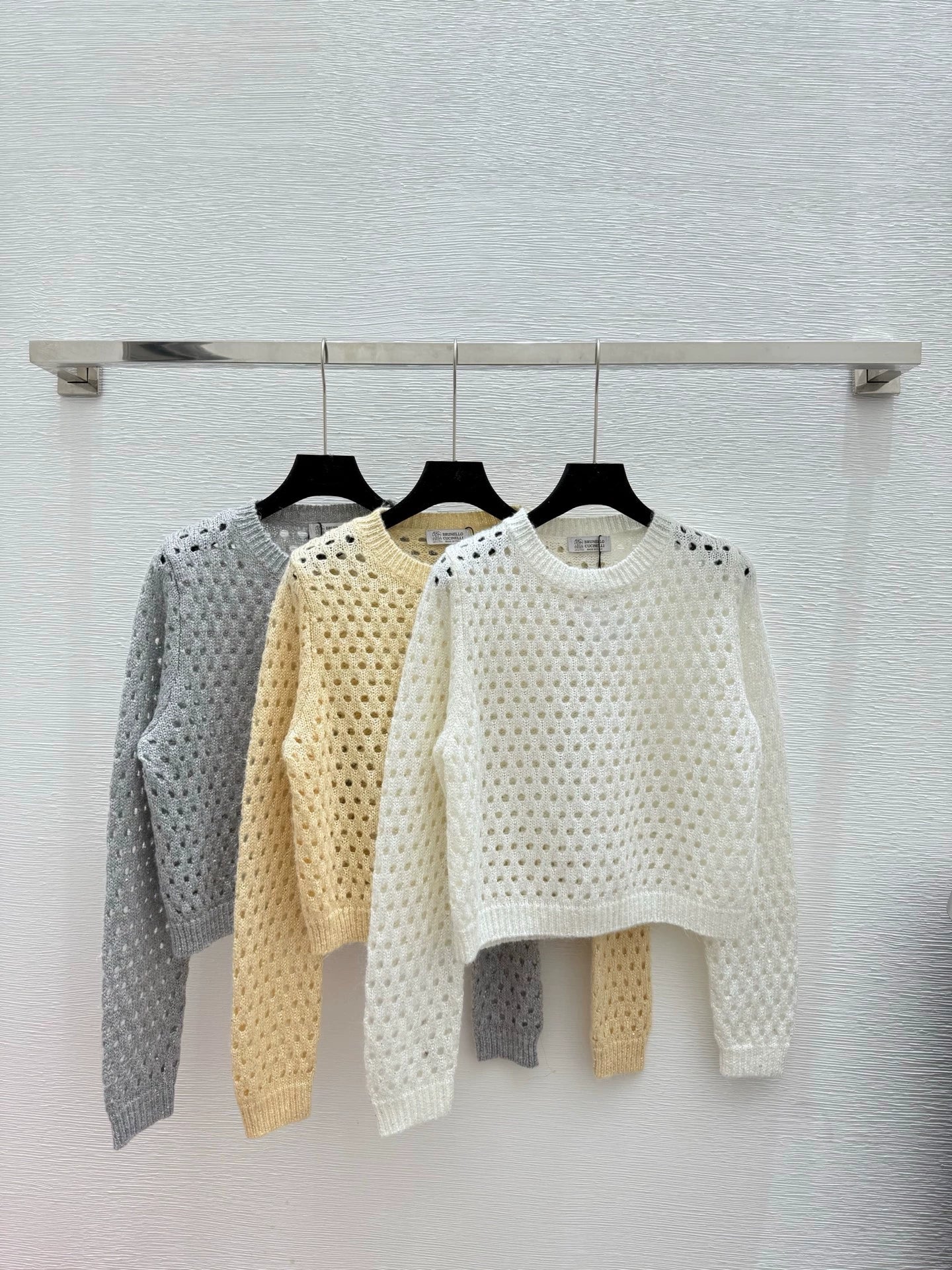 25fw Hollow knit sweater