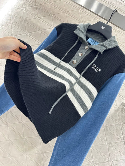 25 Splicing denim knit top