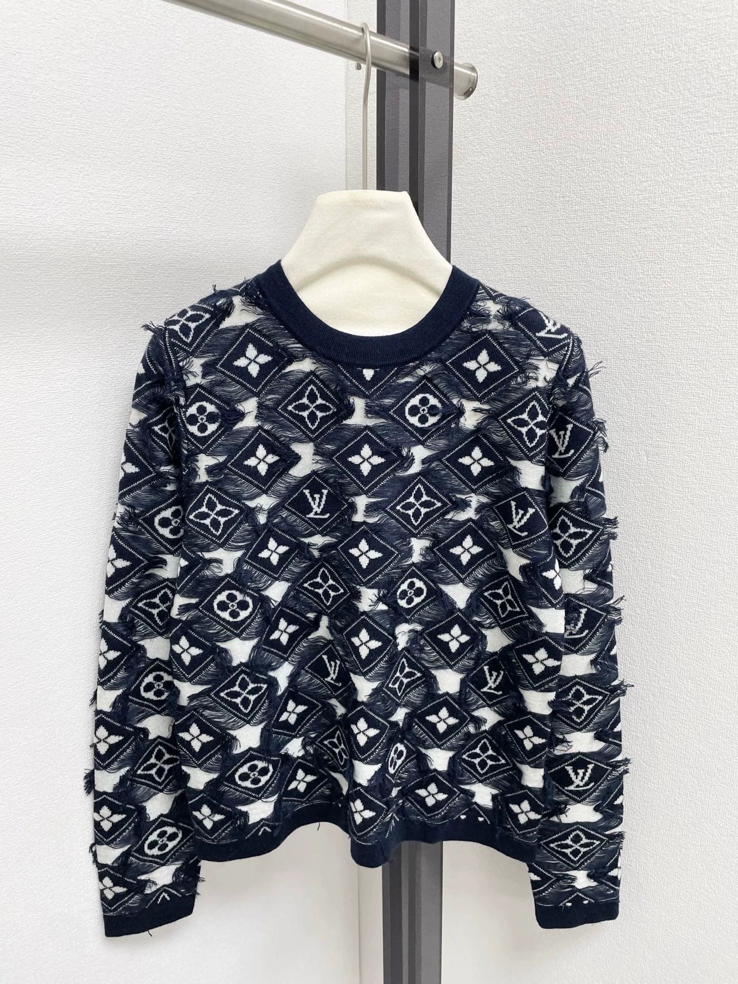 25fw Color blocking embellishment sweater