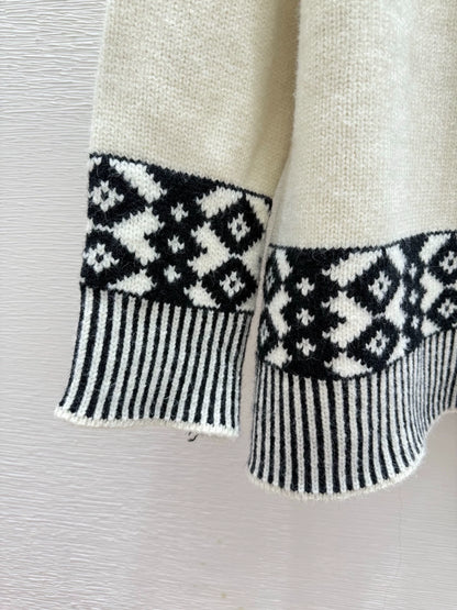 Black and white contrasting diamond patterned sweater