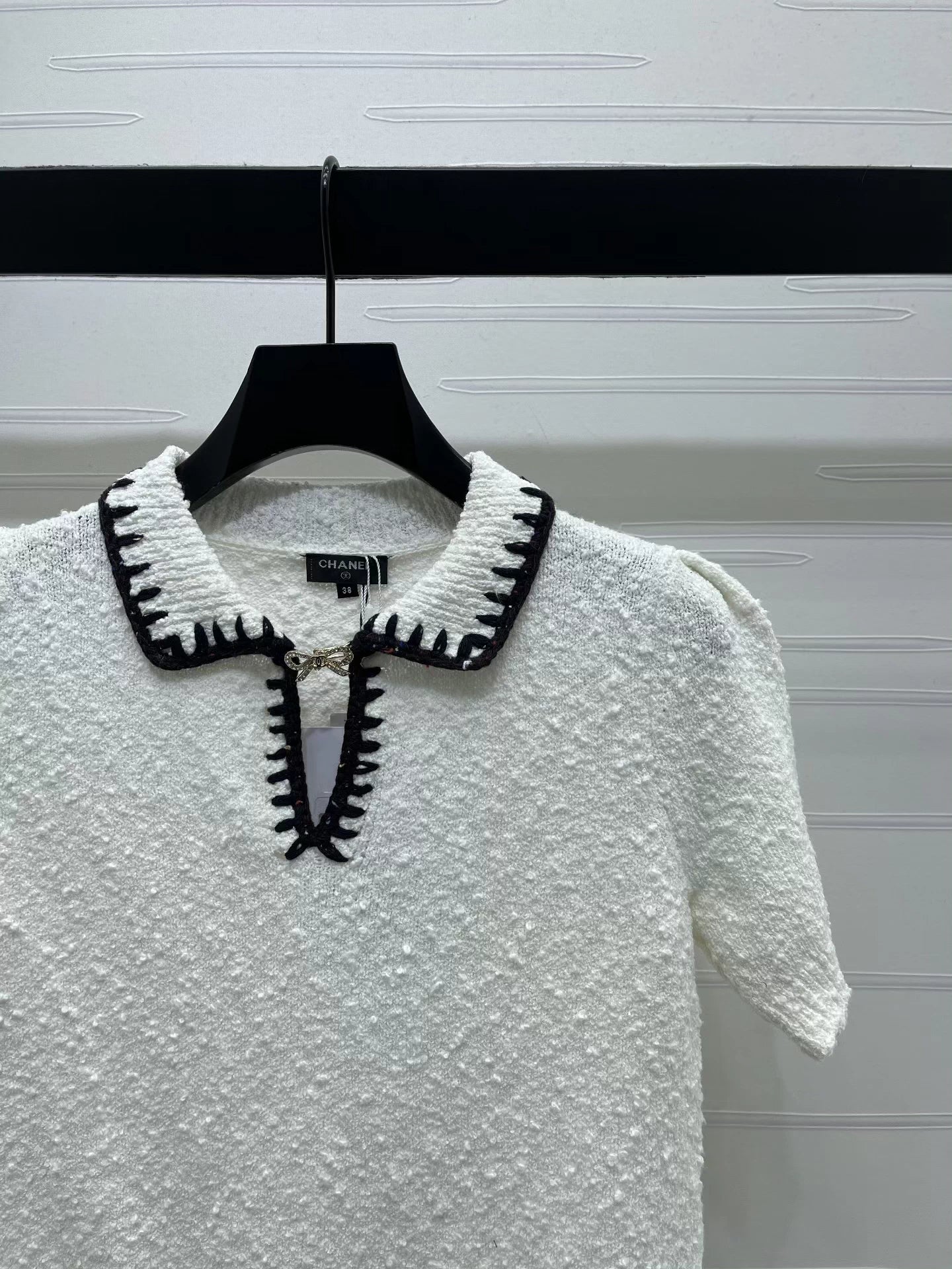 Color blocking lapel short sleeved shirt