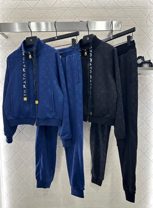 Dark pattern drawstring set