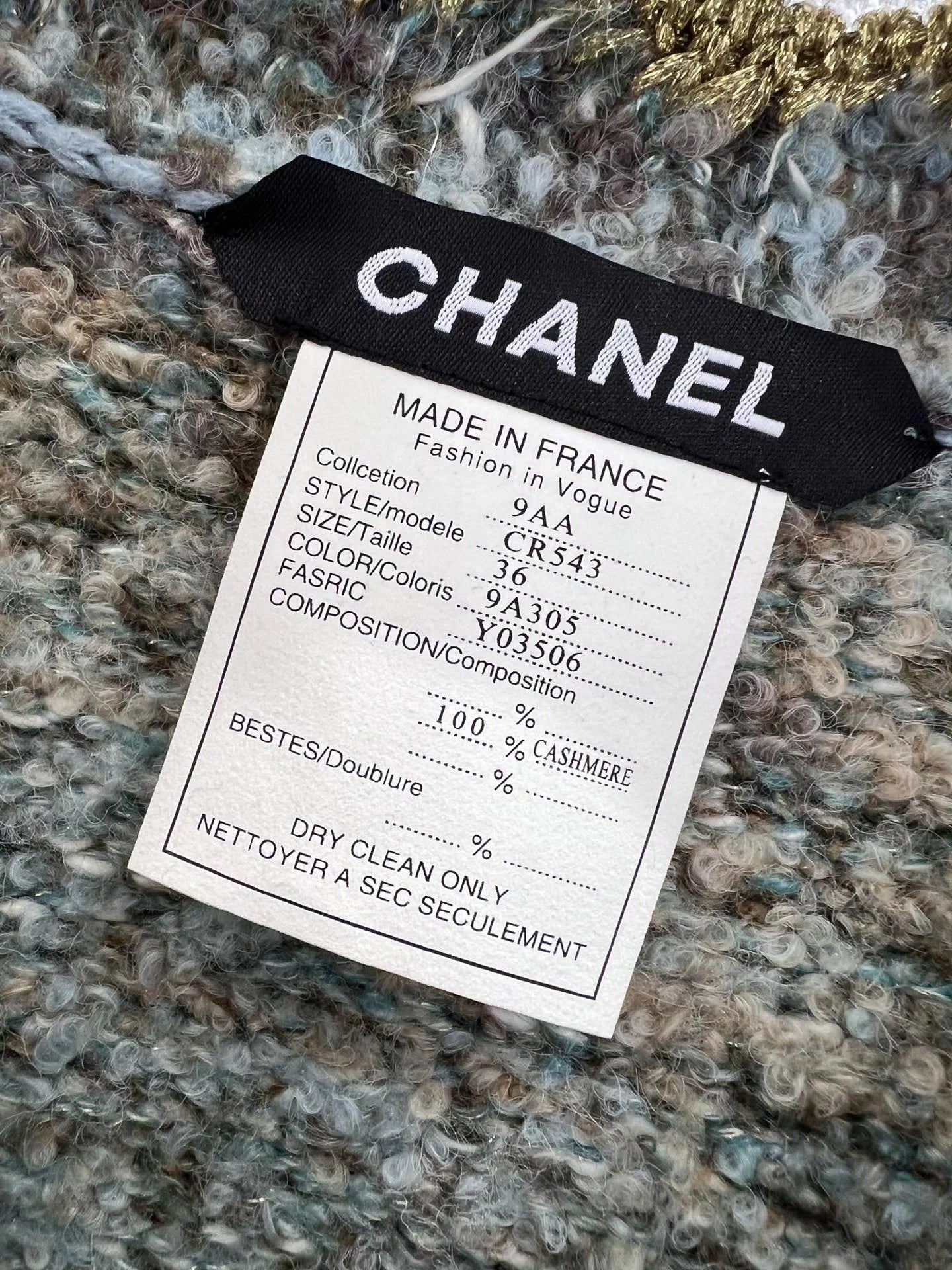 Misty Forest V-neck Knitted Cardigan