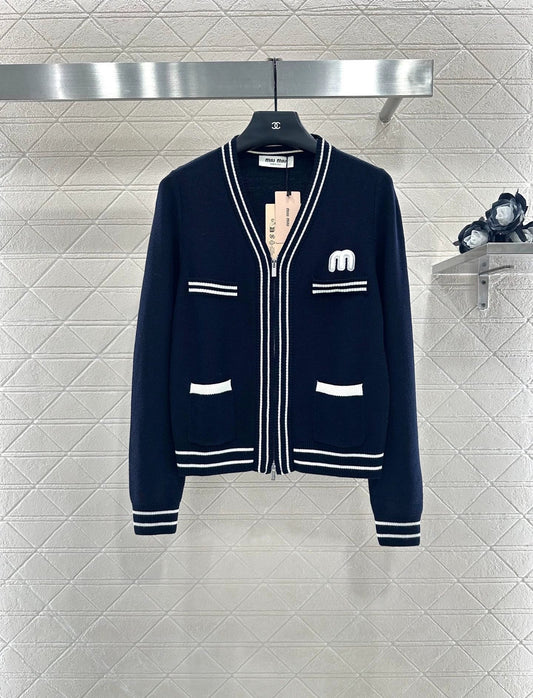 25fw V-neck striped knitted cardigan