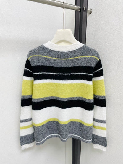 Contrasting striped sweater