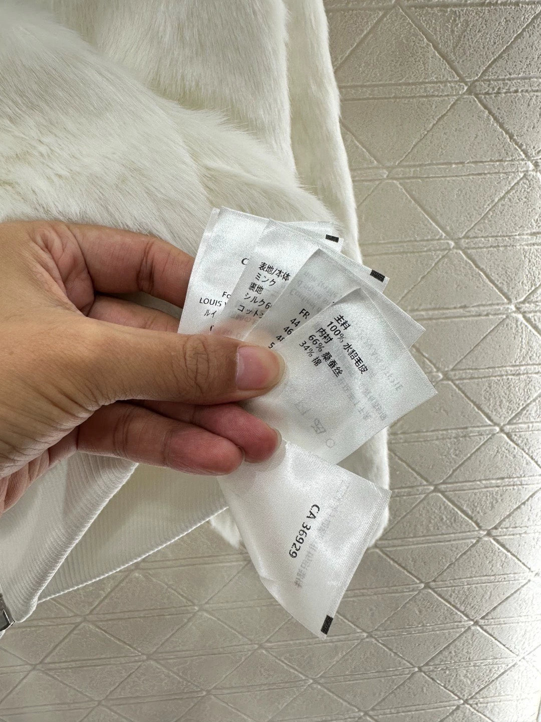 25fw Hooded fur coat