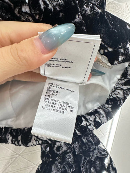 Lace small fragrant trumpet pants