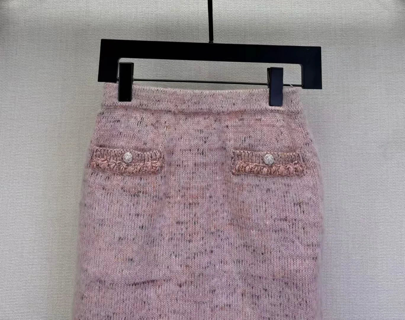 25fw Collar long sleeved knitted cardigan）