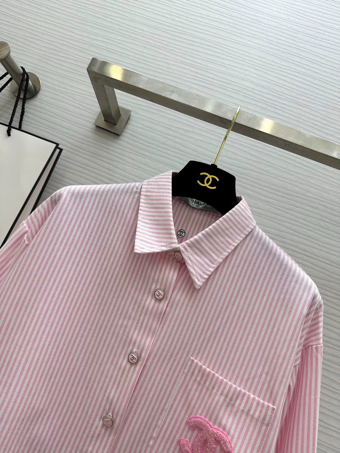 Pink striped vintage style shirt (vintage series)