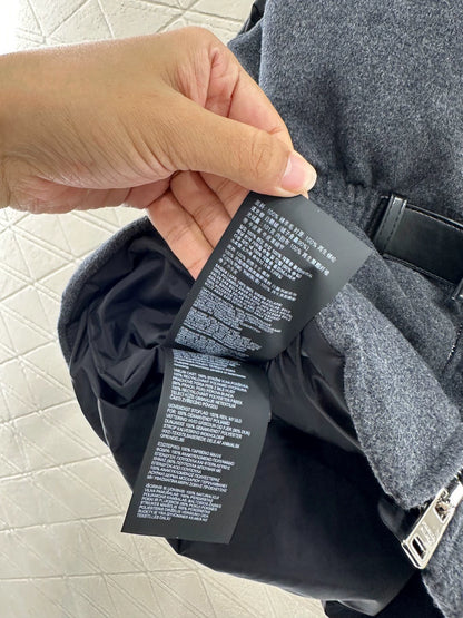 25fw Stand up collar, waist belt, down vest