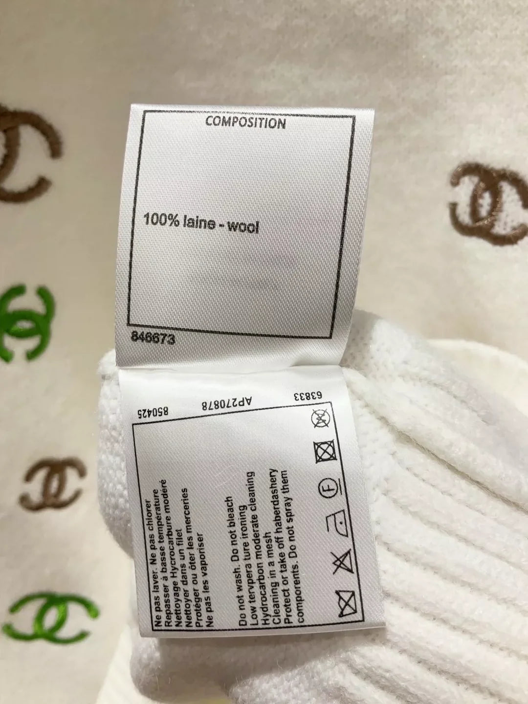 25fw Full printed embroidered sweater