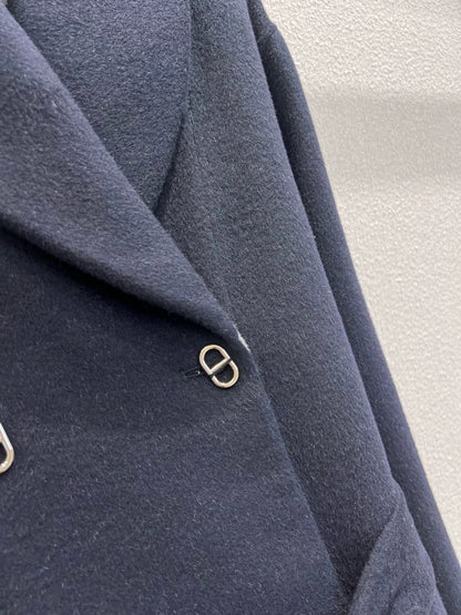 Pig nose button medium long cashmere coat