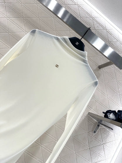 25fw Slim fit rhinestone double C high neck base shirt