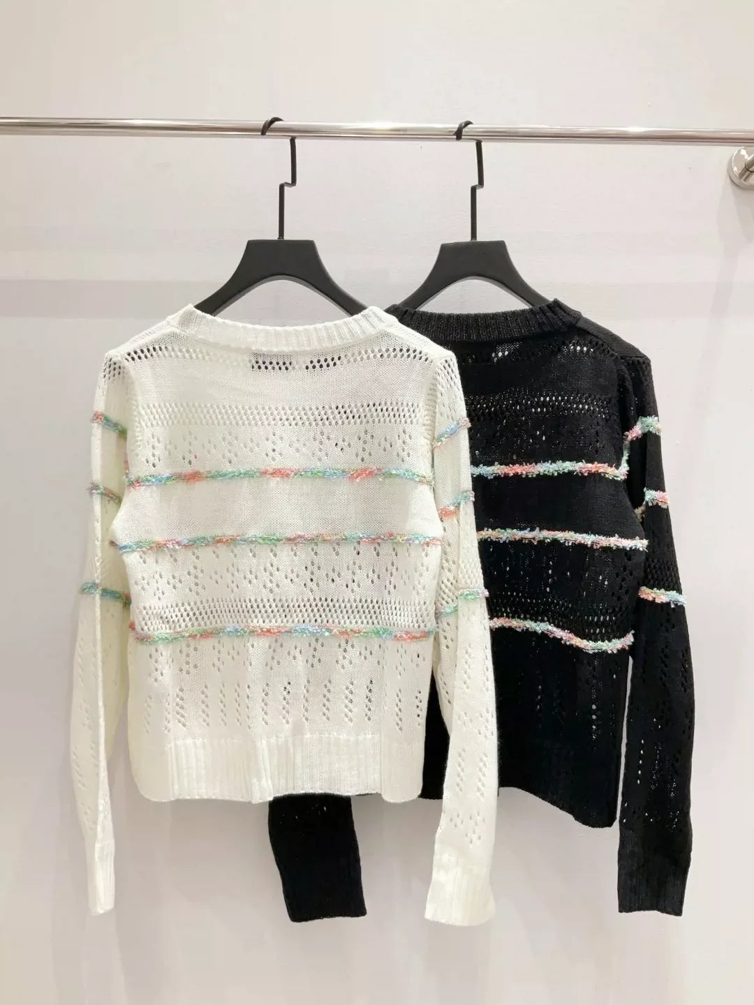 25fw Hollow out rhinestone sweater