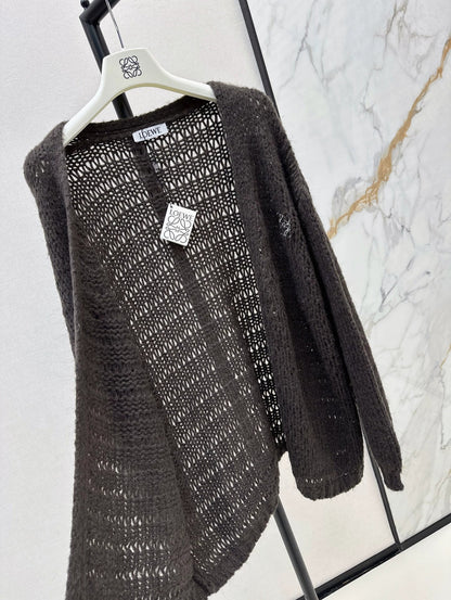 25 Embroidered decorative V-neck knitted silhouette cardigan