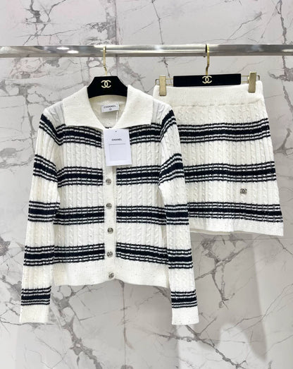 25fw Two piece striped collar set