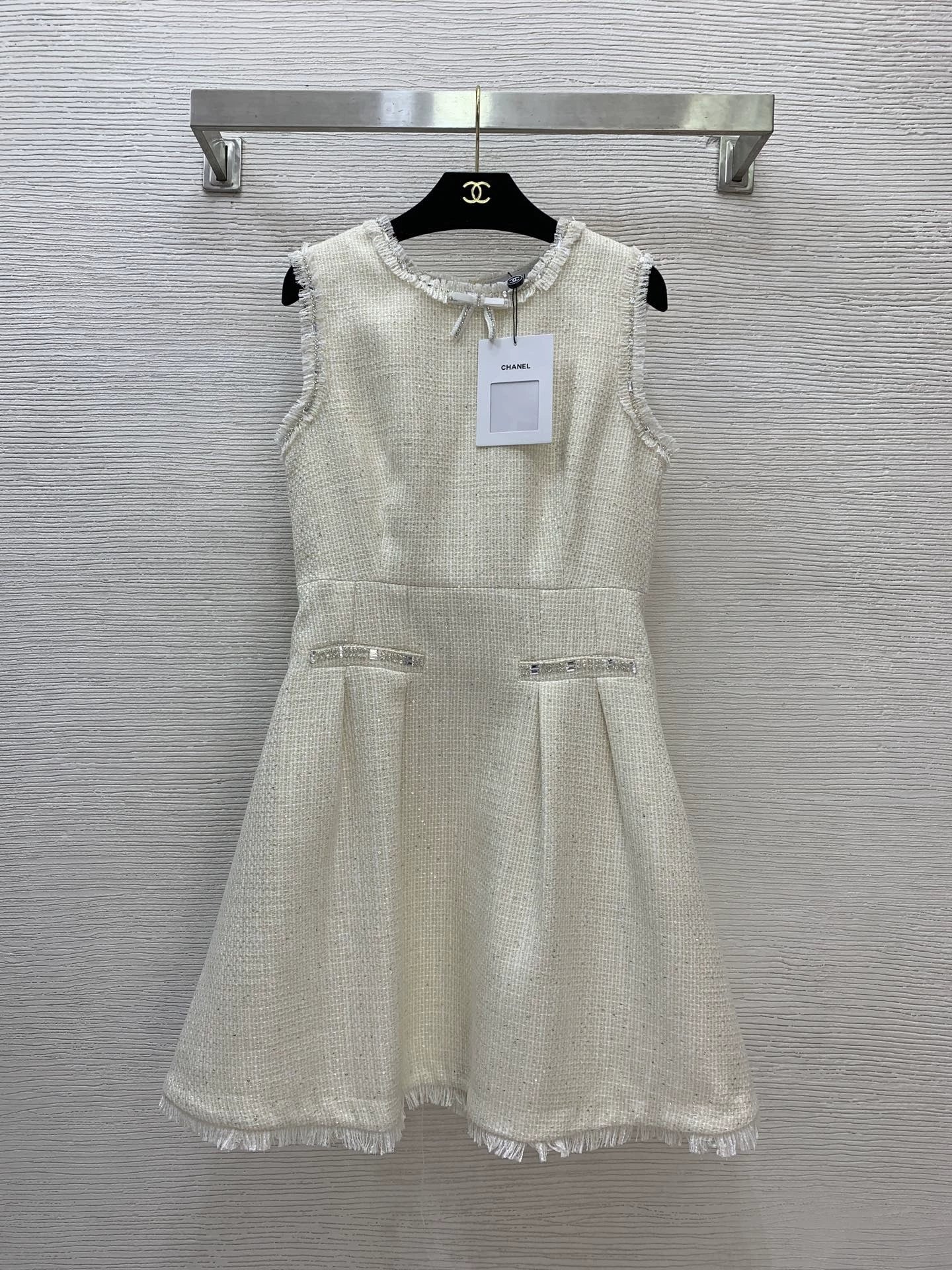 25fw Heavy industry diamond studded bead tassel skirt