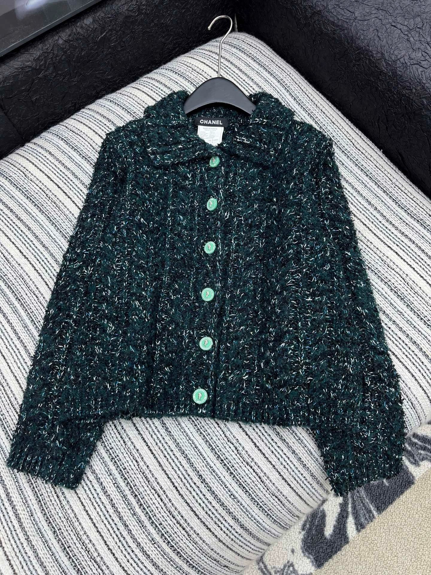 Handmade gemstone button lapel jacket