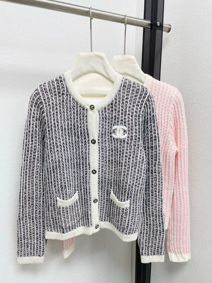 Towel embroidered logo round neck cardigan