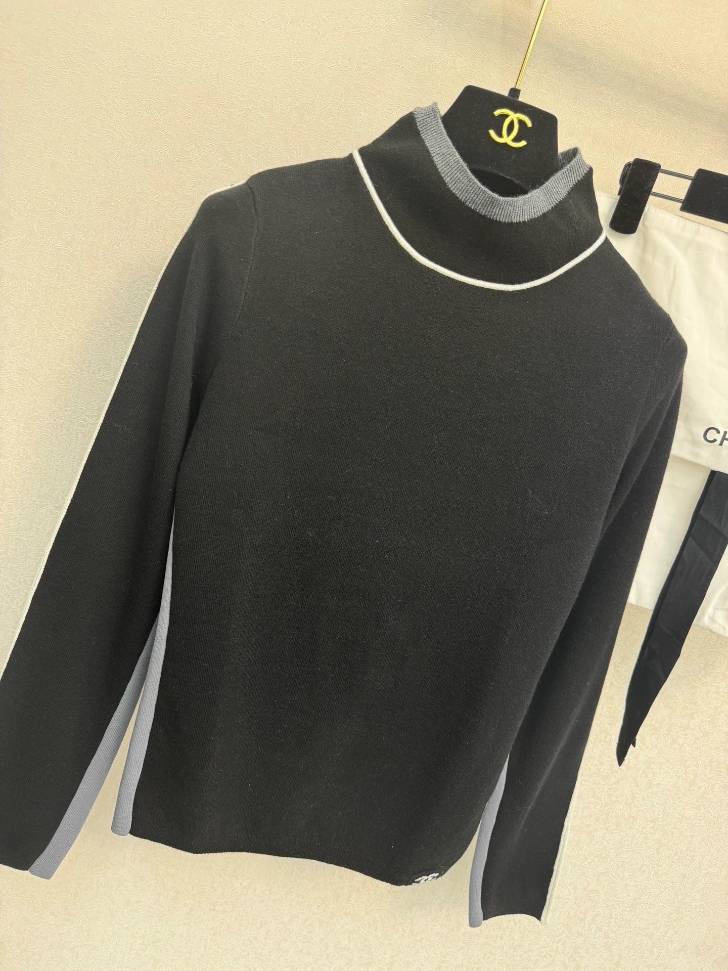 High necked woolen sweater