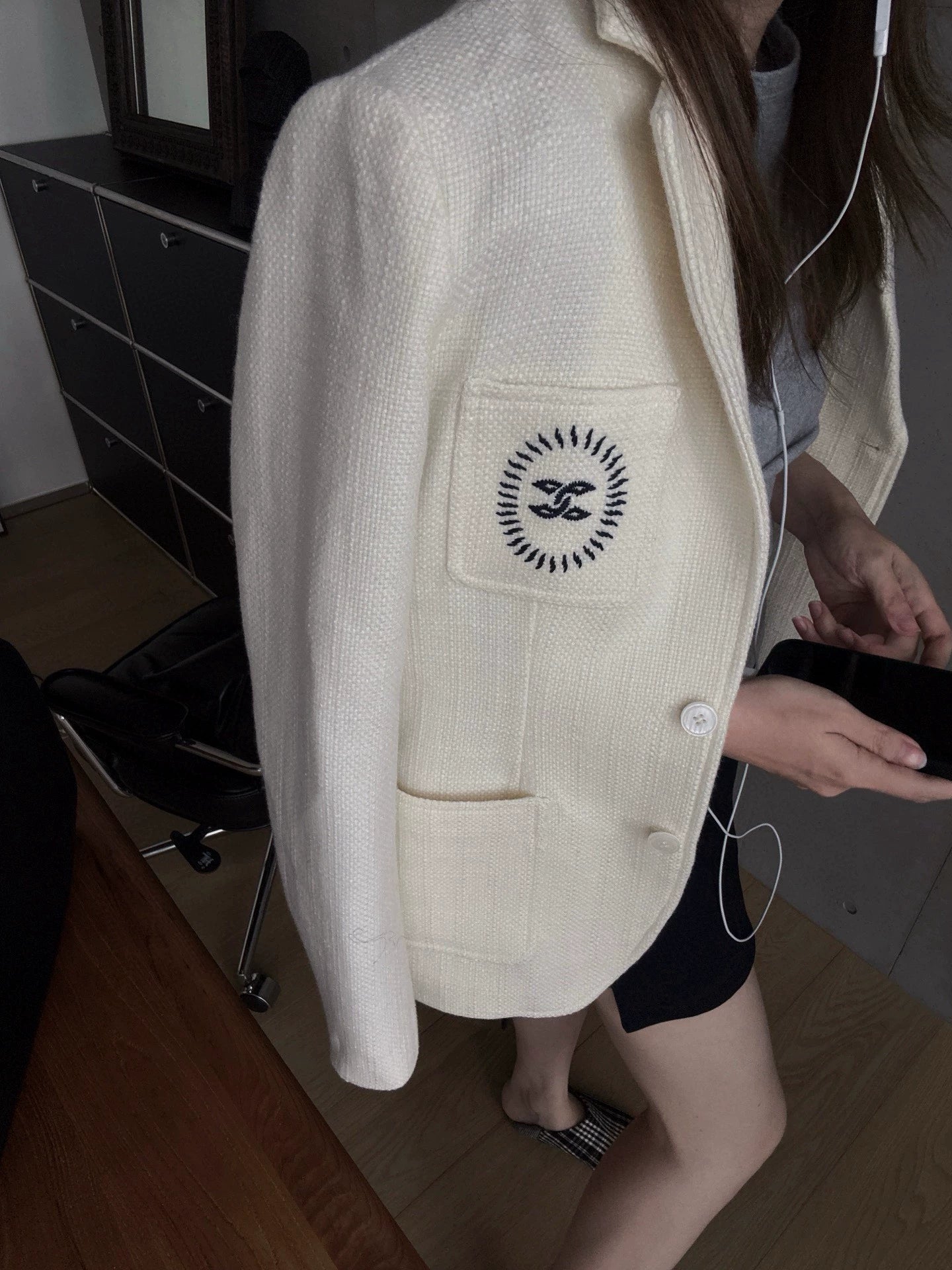 Coarse woolen pocket embroidered suit