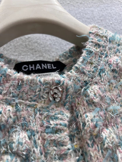 Handmade crochet lace cashmere vest