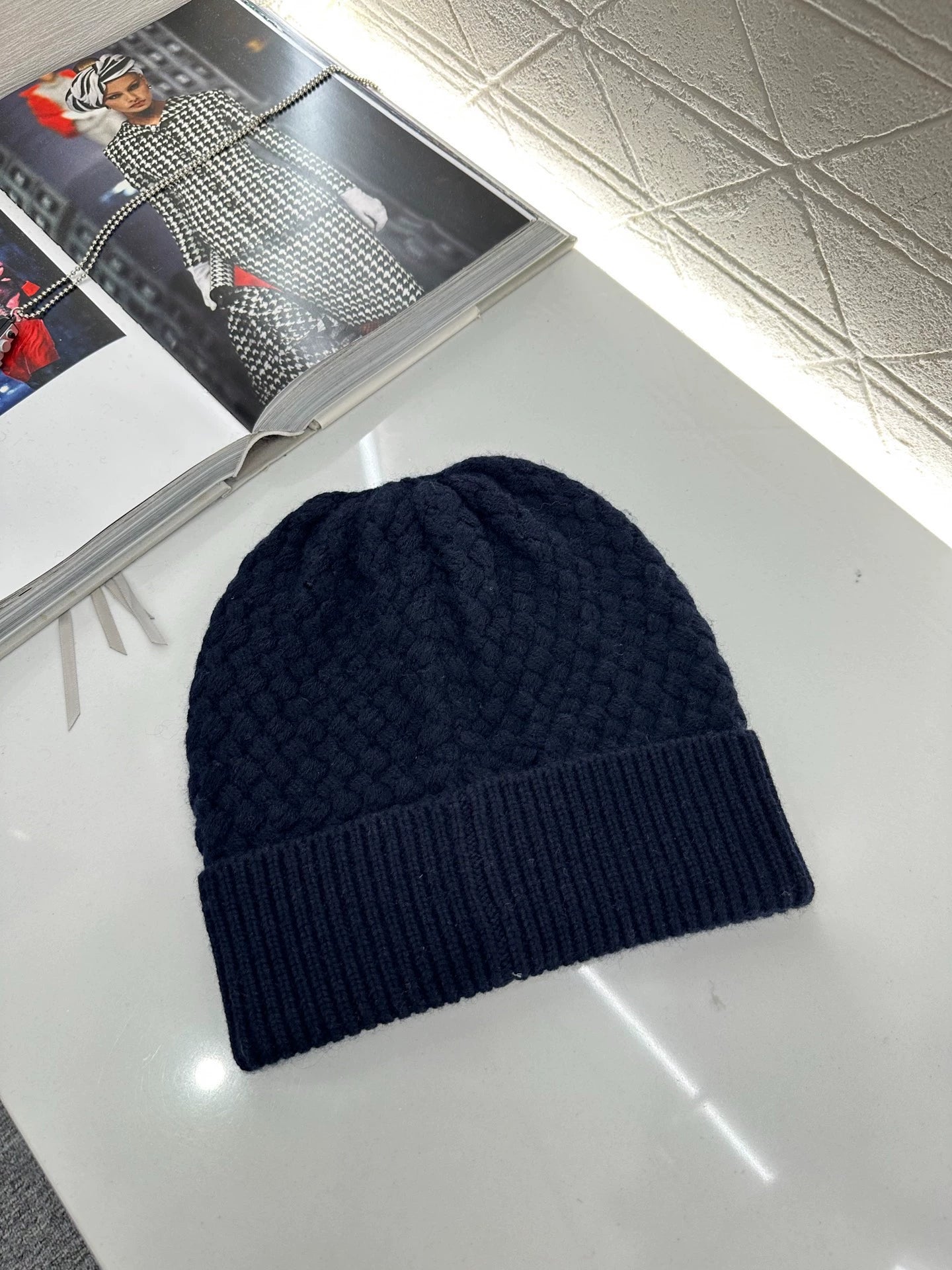 Double C logo cashmere knitted hat