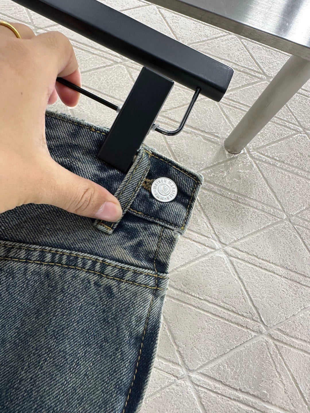 25fw Blended pocket curved knife jeans