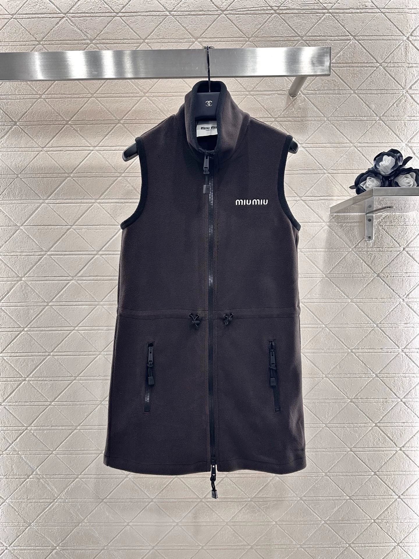 25fw Polar fleece vest skirt