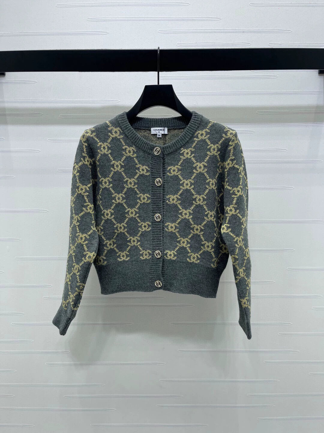 Jacquard knitted cardigan