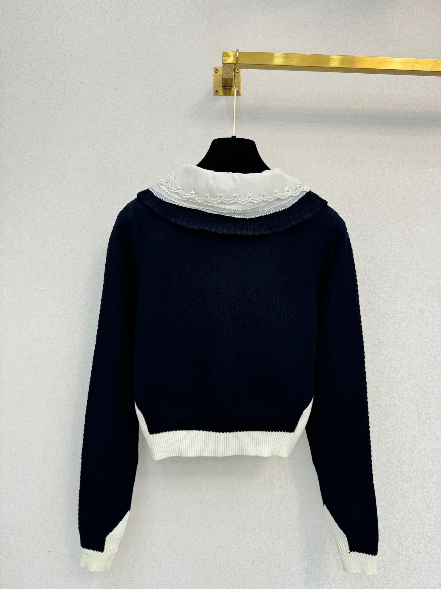 Color blocked knitted cardigan