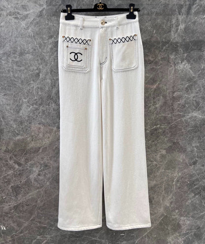 25 Summer new embroidery white straight loose jeans