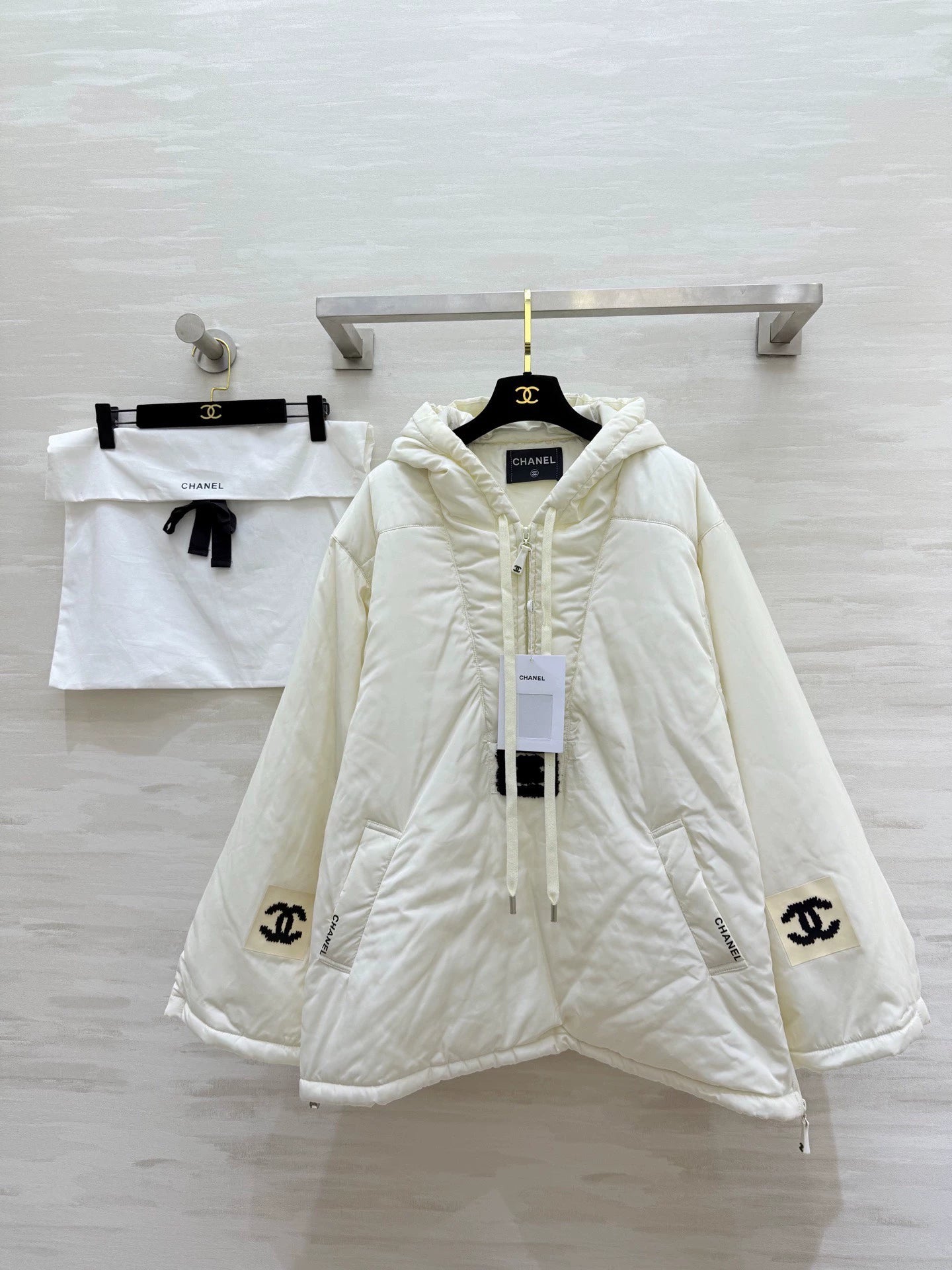Hooded drawstring down cotton jacket