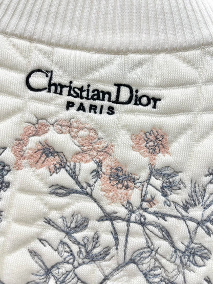 Vine patterned embroidered knitted cardigan