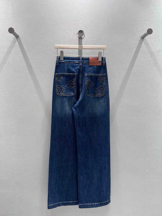 Wide-leg denim pants