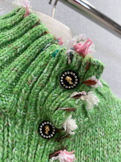 Stand up collar long sleeved sweater jacket