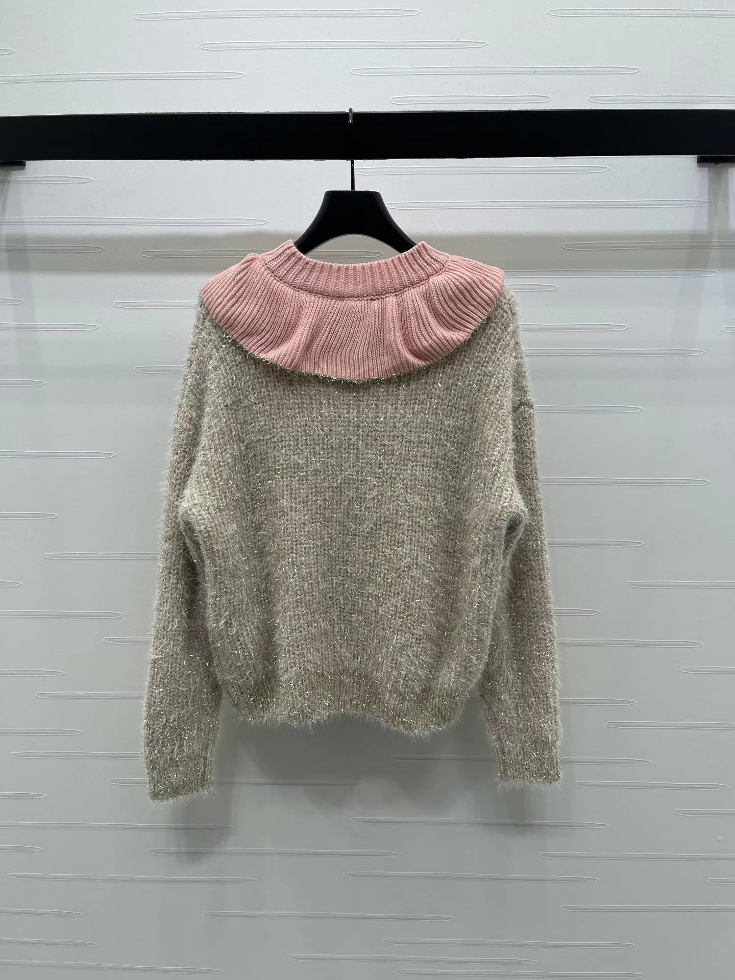 Ye Lingliang Silk Sweater