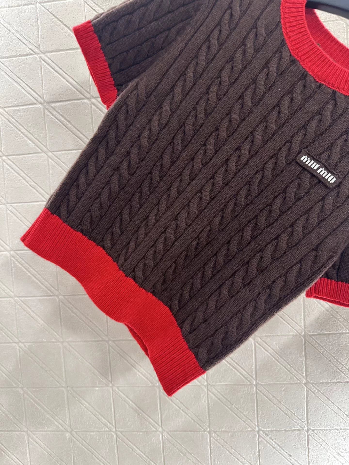 25fw Fried Dough Twists letter short sleeve