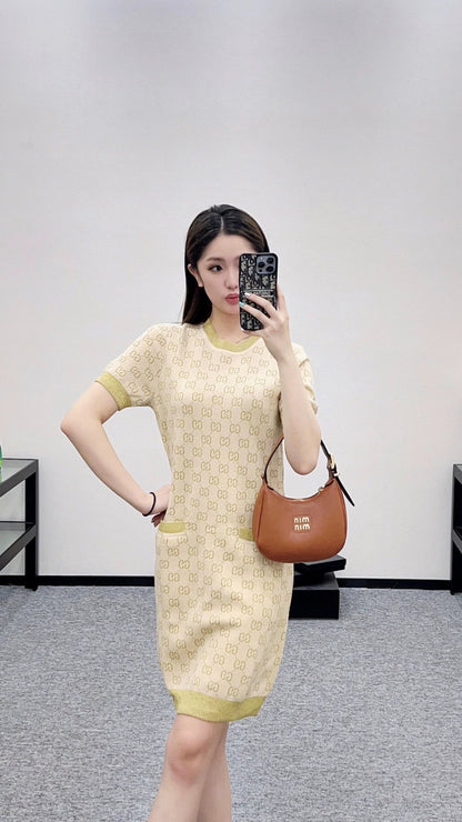 25fw Jacquard knitted short sleeved dress
