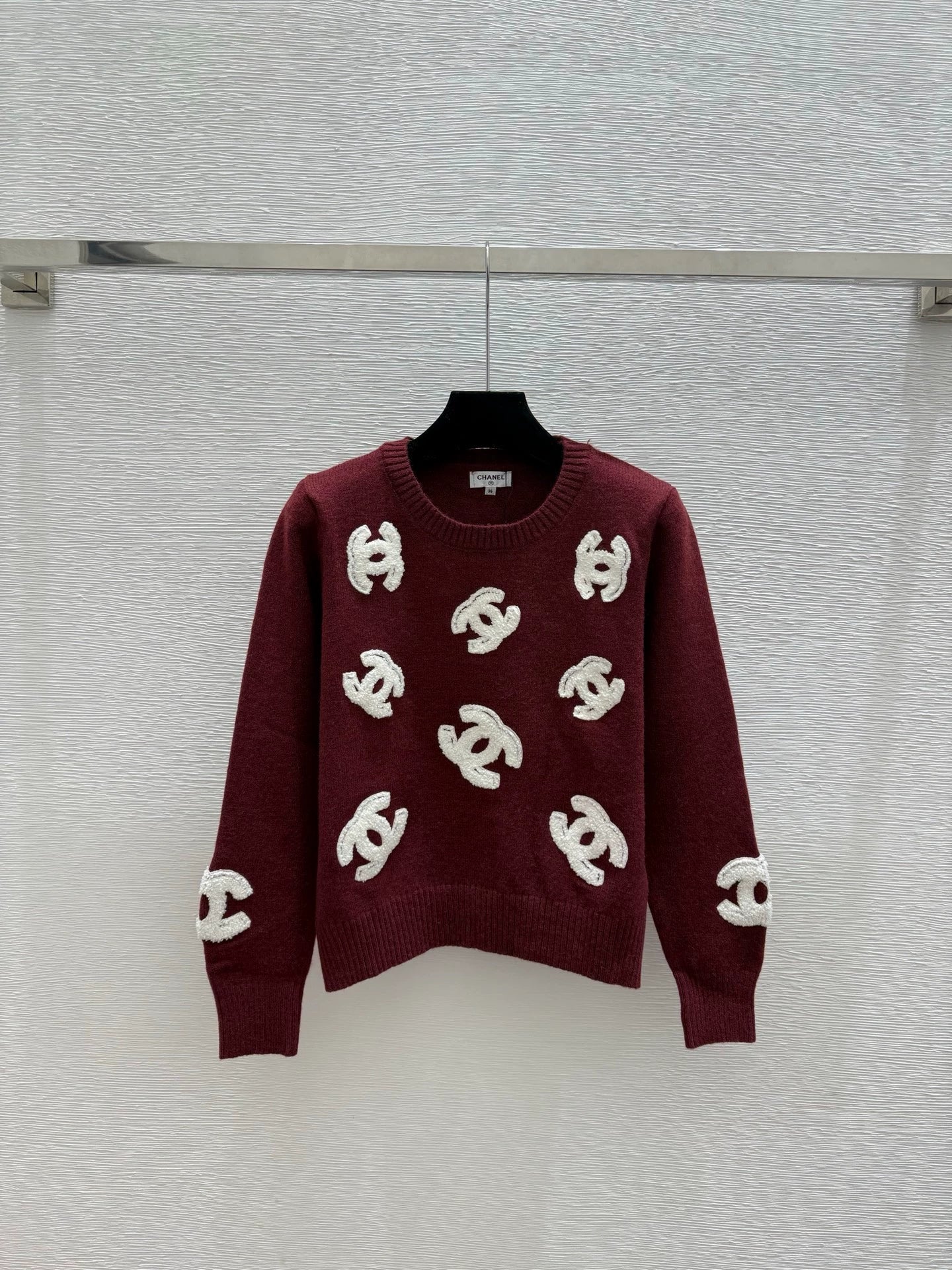 Towel embroidered logo sweater