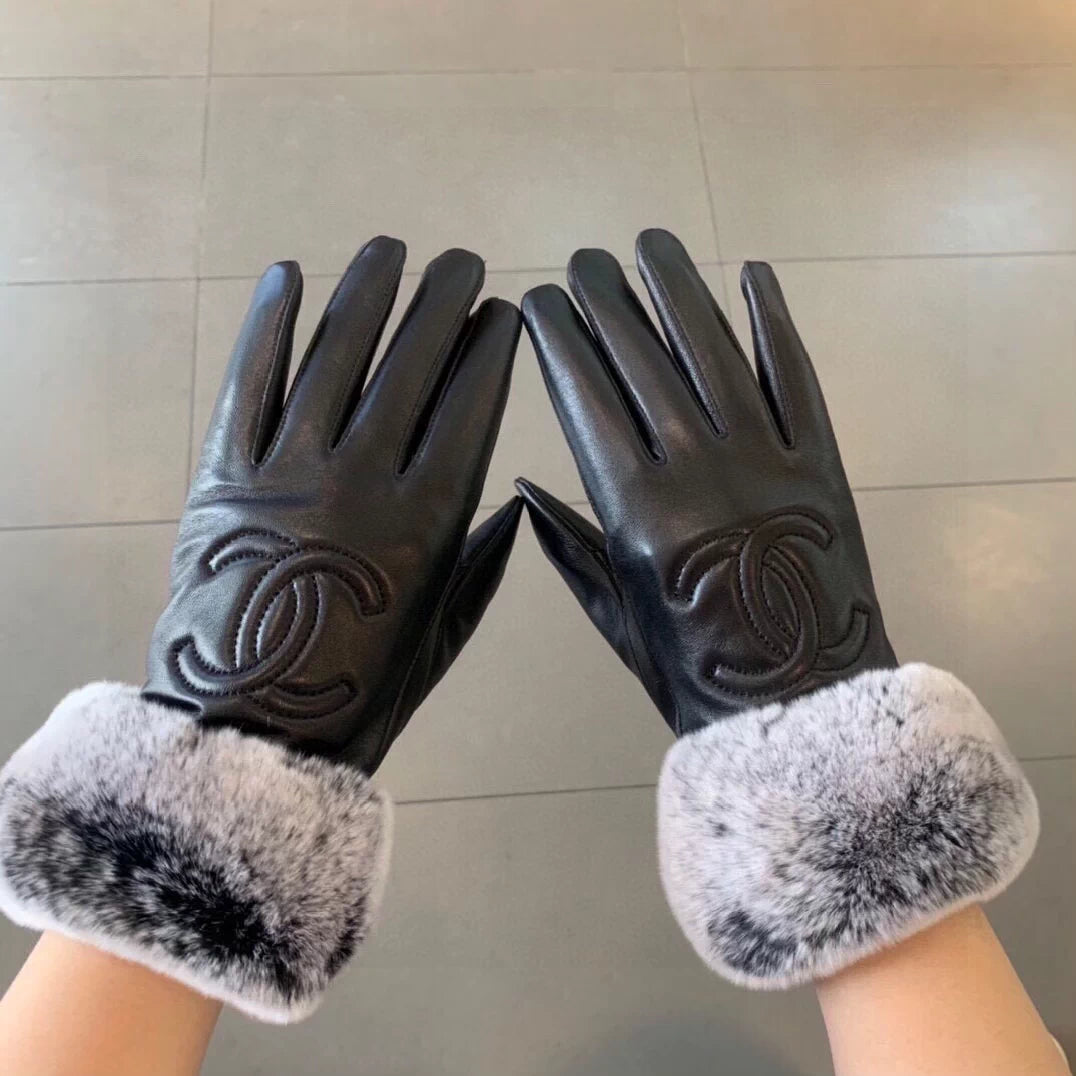 ladies' gloves