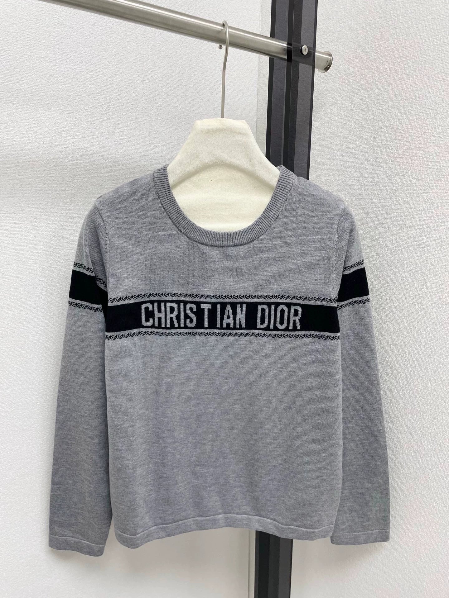 25fw Letter jacquard sweater