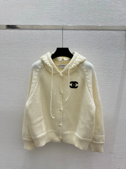25fw Hooded knitted cardigan