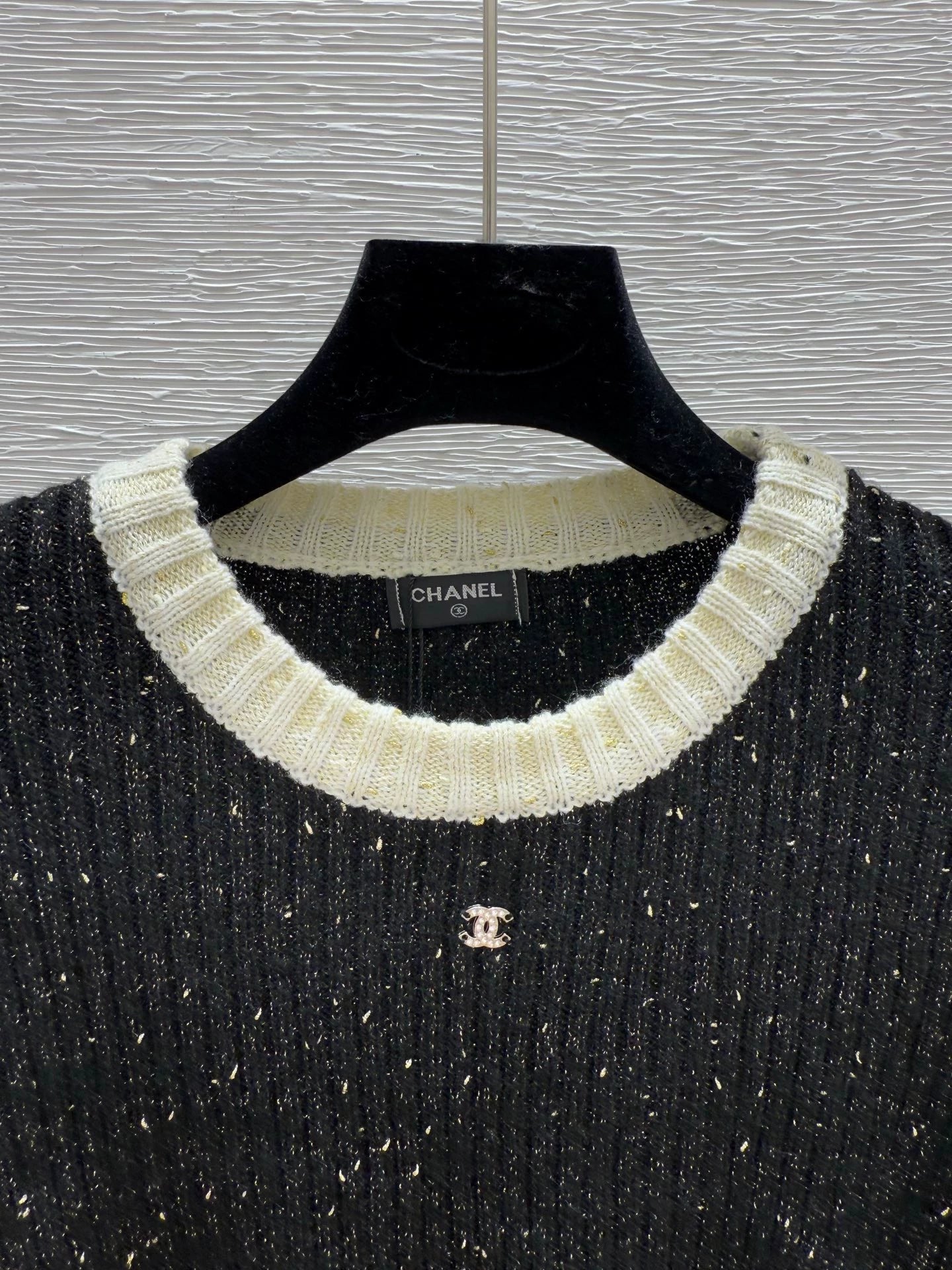 25fw Knitted long-sleeved sweater