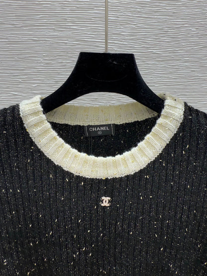 25fw Knitted long-sleeved sweater