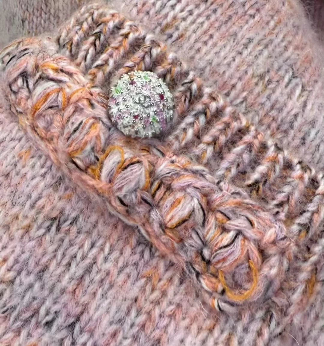 25fw Collar long sleeved knitted cardigan）