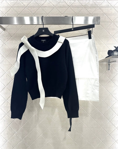 Pullover bow knitted sweater